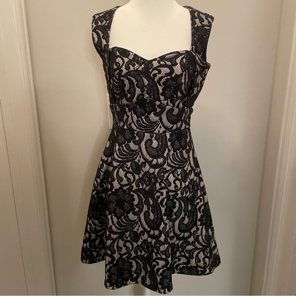 HeartSoul Black Lace Overlay Sweetheart Neck Cocktail Mini Dress Size S